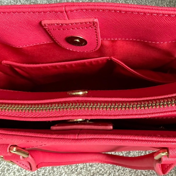 Danier Pink Tote Bag with Structured Design and Saffiano Finish - Picture 8 of 14